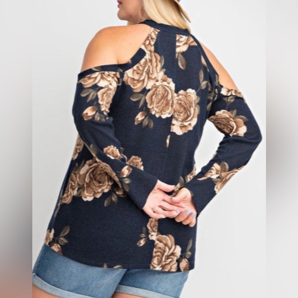 Floral Cold Shoulder Knit Top - Picture 3 of 3